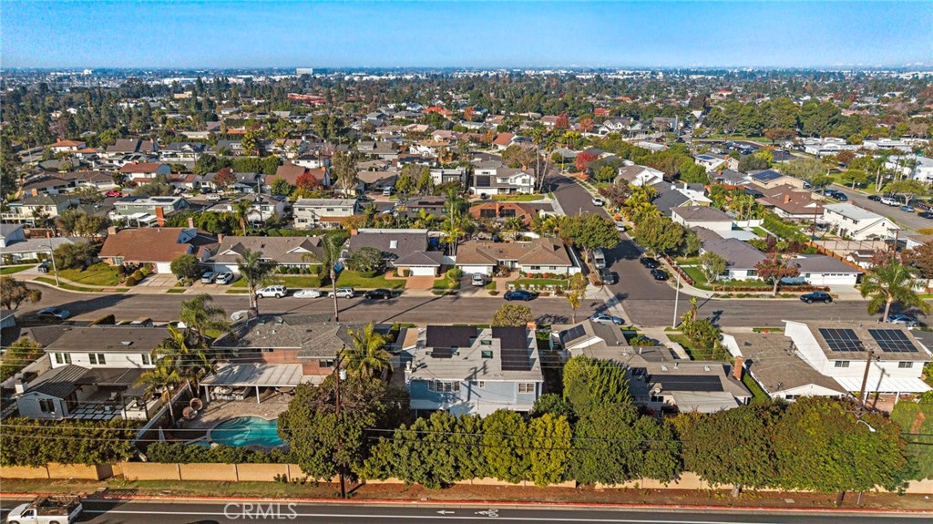 MLS #OC25258635 image #51