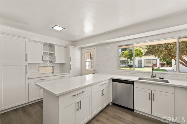 Detail Gallery Image 11 of 46 For 3024 Pine, Riverside,  CA 92501 - 3 Beds | 2 Baths