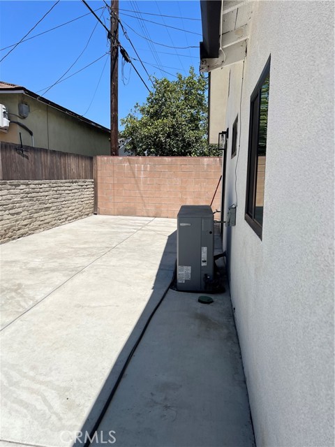8129 Radford Avenue, North Hollywood CA: https://media.crmls.org/medias/a6dc36f1-ef86-43f1-af27-be10c62a9b14.jpg