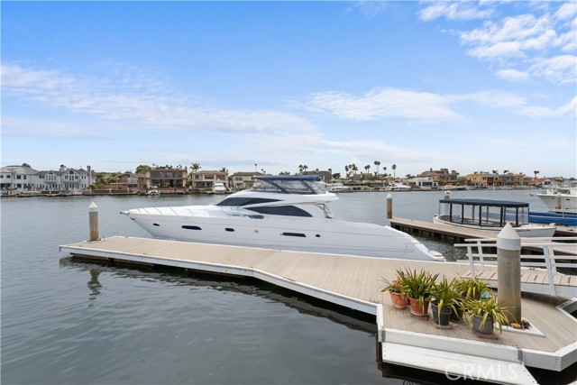 Detail Gallery Image 40 of 55 For 3562 Venture Dr, Huntington Beach,  CA 92649 - 4 Beds | 2/1 Baths