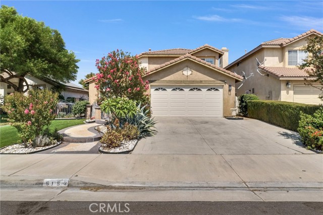 Detail Gallery Image 4 of 31 For 5153 Wenachee Way, Jurupa Valley,  CA 92509 - 4 Beds | 3 Baths