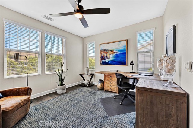 26570 Paseo Tranquila, San Juan Capistrano CA: https://media.crmls.org/medias/a6dd4eee-1881-4c5c-8b28-86764fa68d45.jpg