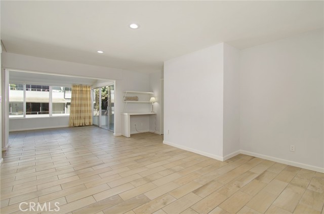 2368 Torrey Pines Road, La Jolla CA: https://media.crmls.org/medias/a6dd9575-909b-43de-b5da-e810cc1bfb8e.jpg