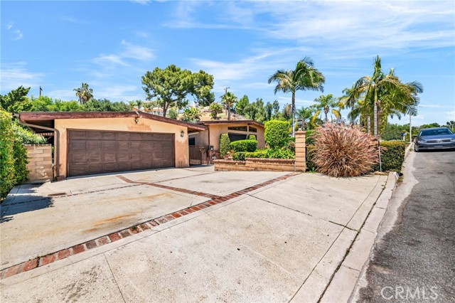 Detail Gallery Image 2 of 58 For 1341 E Harvest Moon St, West Covina,  CA 91792 - 4 Beds | 3 Baths