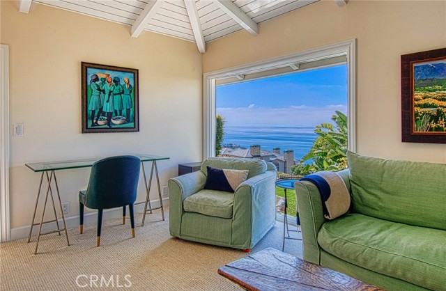 Detail Gallery Image 30 of 37 For 1407 Emerald Bay, Laguna Beach,  CA 92651 - 3 Beds | 3 Baths