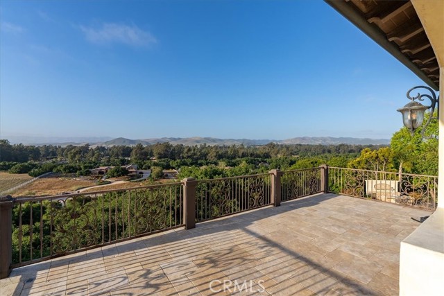 Detail Gallery Image 35 of 75 For 1860 Calle Laguna, Arroyo Grande,  CA 93420 - 5 Beds | 5/2 Baths