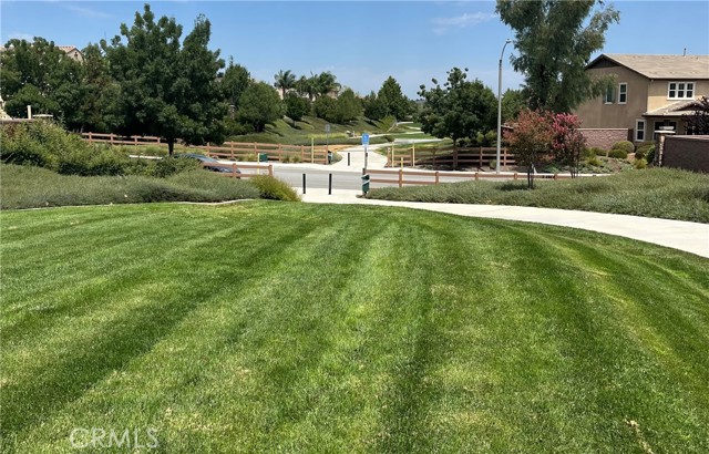 Detail Gallery Image 15 of 54 For 30182 Redding Ave, Murrieta,  CA 92563 - 5 Beds | 4/1 Baths