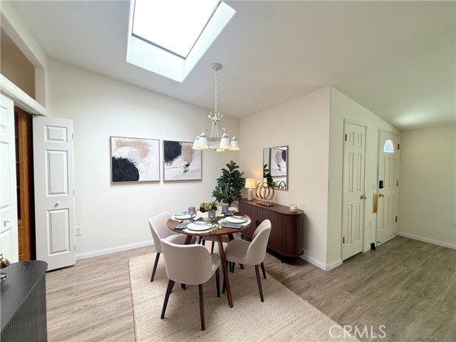 Detail Gallery Image 7 of 18 For 1520 Northwood Road 244e,  Seal Beach,  CA 90740 - 2 Beds | 1/1 Baths