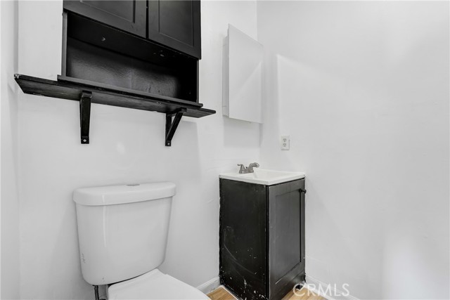 1000 S Gage, East Los Angeles CA: https://media.crmls.org/medias/a6e184d9-67d7-4259-b004-3ba666966615.jpg