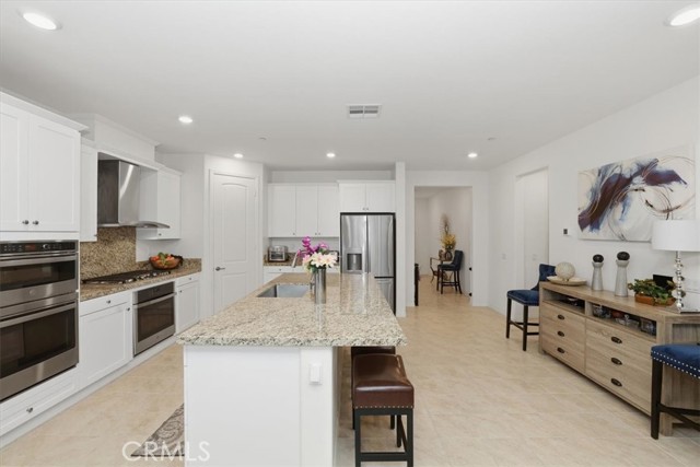 Detail Gallery Image 12 of 73 For 4618 S Tesoro Privado, Ontario,  CA 91761 - 2 Beds | 2 Baths