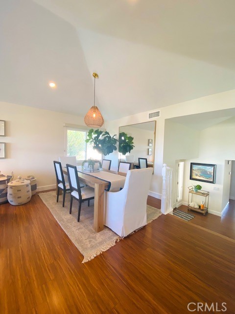 820 Gardenia Way, Corona del Mar CA: https://media.crmls.org/medias/a6e29737-9f50-442a-aaed-8cd59796074d.jpg