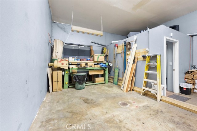 Image 23 of 54 For 1033 3rd Street