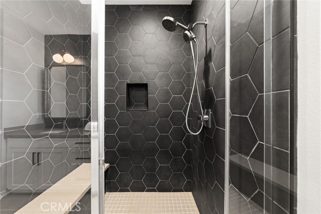 1419 N Indian Hill Boulevard, Claremont CA: https://media.crmls.org/medias/a6e32f28-2bee-47b1-b0b1-222eb7558a3d.jpg
