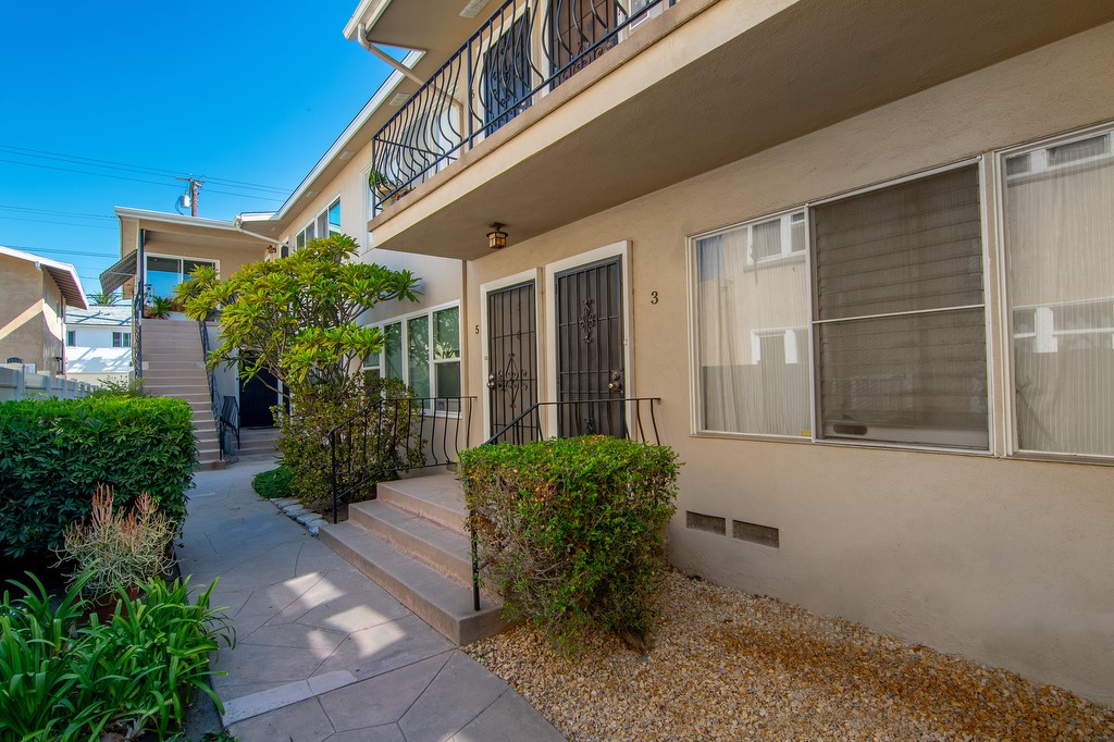 Detail Gallery Image 32 of 32 For 1261 E 1st St #10,  Long Beach,  CA 90802 - 2 Beds | 2 Baths