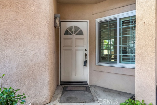 Detail Gallery Image 5 of 20 For 28 Almador, Irvine,  CA 92614 - 2 Beds | 2/1 Baths