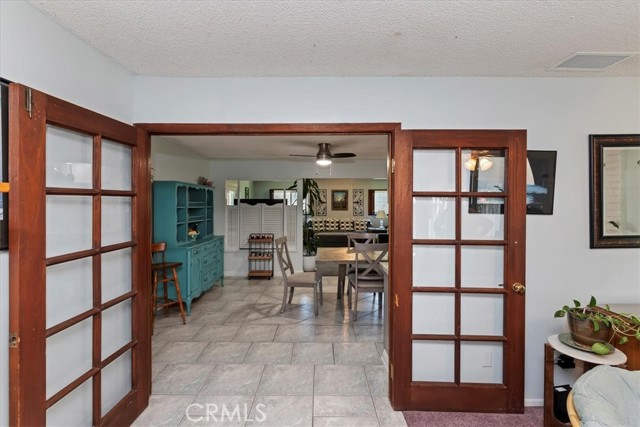 Detail Gallery Image 12 of 42 For 8676 Limestone Dr, Riverside,  CA 92504 - 3 Beds | 3 Baths