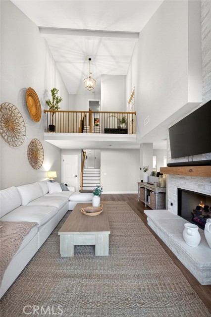 Detail Gallery Image 18 of 69 For 964 S Rim Crest, Anaheim,  CA 92807 - 2 Beds | 2/1 Baths