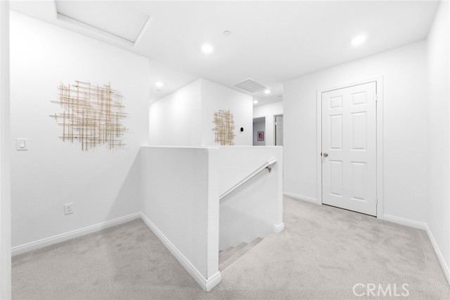 3957 E Huntington, Ontario CA: https://media.crmls.org/medias/a6e66830-af91-45cd-9ba2-291e77f834e6.jpg