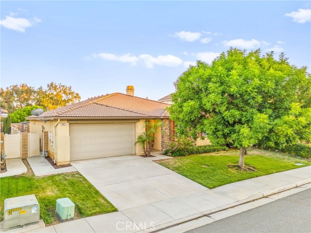 Detail Gallery Image 2 of 56 For 28877 Morningside Ln, Menifee,  CA 92584 - 3 Beds | 2 Baths