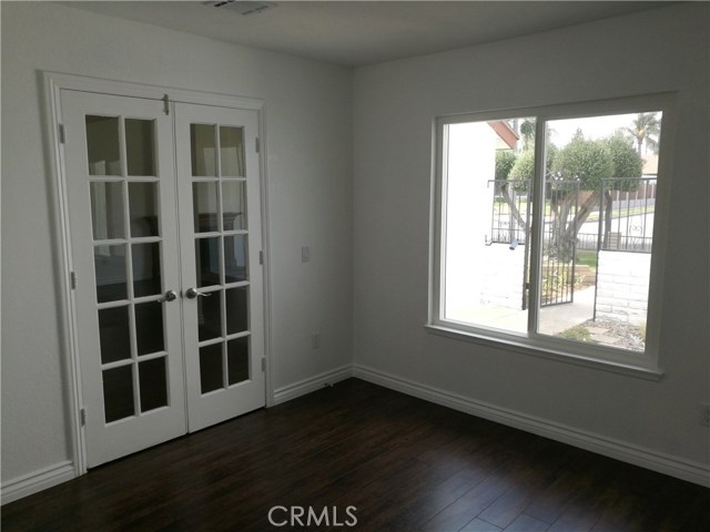 2762 E Saint Andrews Street, Ontario CA: https://media.crmls.org/medias/a6e8db22-6a37-4752-9523-c631a4e1d5ea.jpg