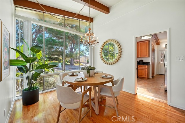 Detail Gallery Image 6 of 31 For 1075 Bryant Rd, Long Beach,  CA 90815 - 3 Beds | 3 Baths