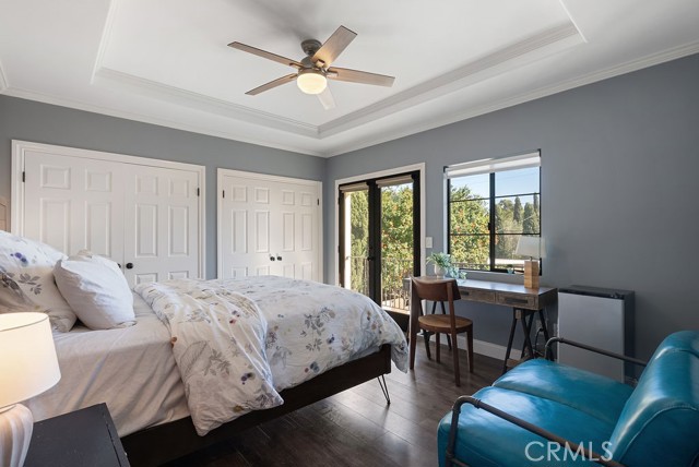 Detail Gallery Image 17 of 25 For 736 14th, Huntington Beach,  CA 92648 - 5 Beds | 3/1 Baths
