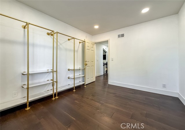 3301 Blue Ridge Court, Thousand Oaks CA: https://media.crmls.org/medias/a6e9eba5-bf30-4ca4-bda6-0fd2f600f498.jpg