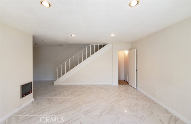 Detail Gallery Image 15 of 34 For 10532 Royal Oak, Stanton,  CA 90680 - 4 Beds | 2 Baths