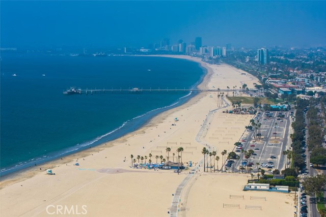 Detail Gallery Image 24 of 26 For 69 Glendora, Long Beach,  CA 90803 - – Beds | – Baths