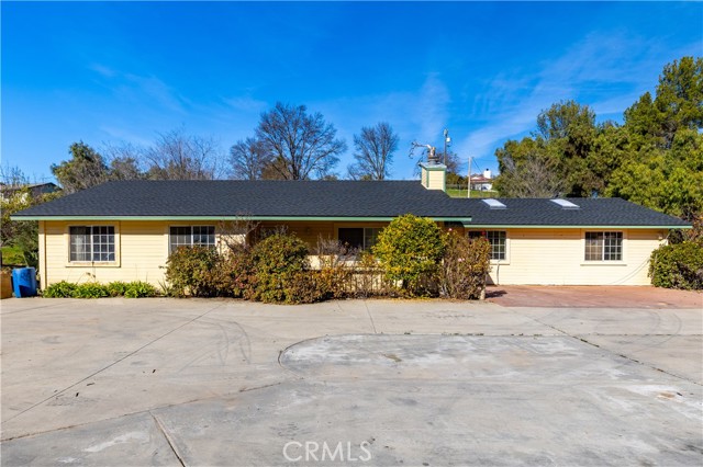 Detail Gallery Image 4 of 42 For 7260 Shale Rock, Paso Robles,  CA 93446 - 3 Beds | 2 Baths