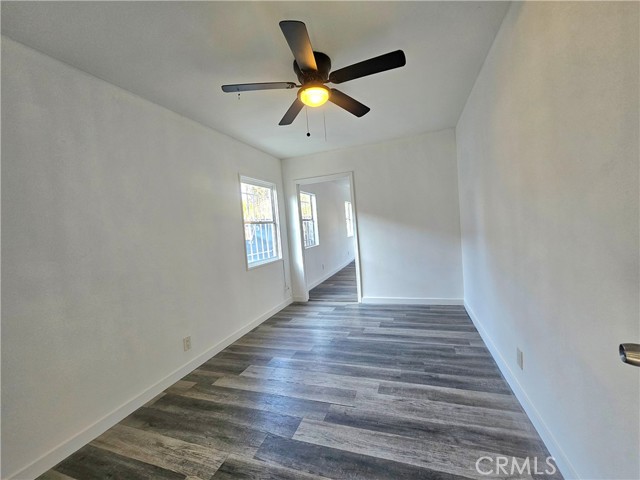 Detail Gallery Image 13 of 18 For 1555 E 107th, Los Angeles,  CA 90002 - 3 Beds | 2 Baths