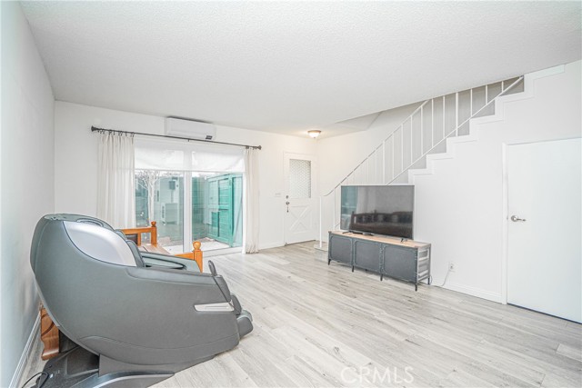 8172 Ferguson Green, Buena Park CA: https://media.crmls.org/medias/a6eb050f-bf4a-4cb3-896b-a7a4fbd83390.jpg