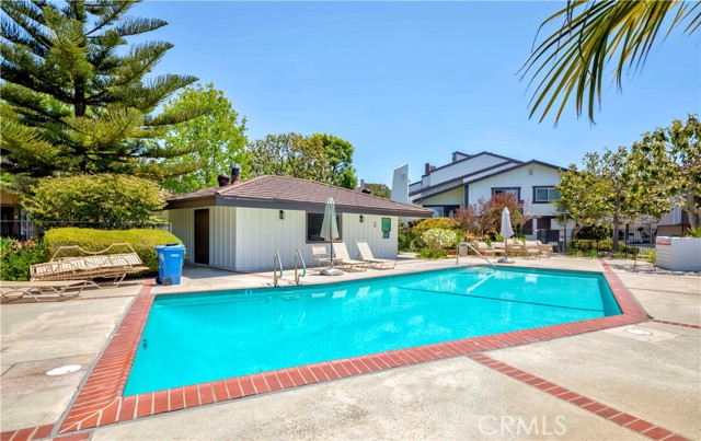 Detail Gallery Image 50 of 53 For 28012 Ridgeforest Ct, Rancho Palos Verdes,  CA 90275 - 4 Beds | 3 Baths