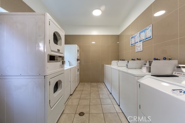 4700 Clair Del Avenue, Long Beach CA: https://media.crmls.org/medias/a6ec48ee-e8e5-45dd-8b9c-00114198eb46.jpg