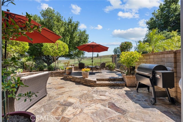 25542 Via Ventana, Valencia CA: https://media.crmls.org/medias/a6ec66cd-0dde-4605-9a43-f1462ef354b6.jpg
