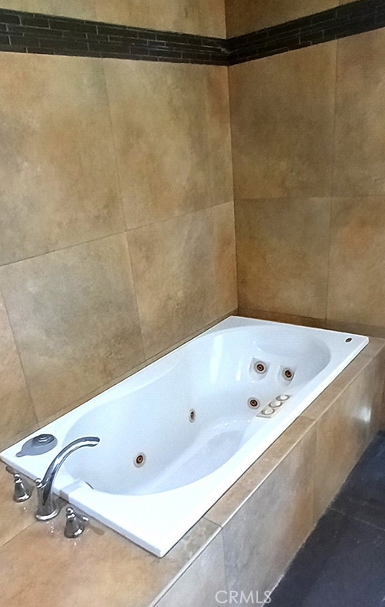 Detail Gallery Image 17 of 29 For 12273 Spruce, Desert Hot Springs,  CA 92240 - 4 Beds | 3/1 Baths