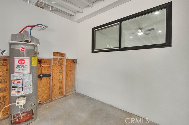 2112 California Avenue, Duarte CA: https://media.crmls.org/medias/a6ecda4b-3f38-4d40-ab37-51238bf9471b.jpg