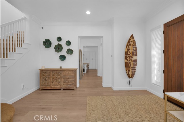 Detail Gallery Image 11 of 61 For 21331 Balerma Ln, Huntington Beach,  CA 92648 - 4 Beds | 3/1 Baths