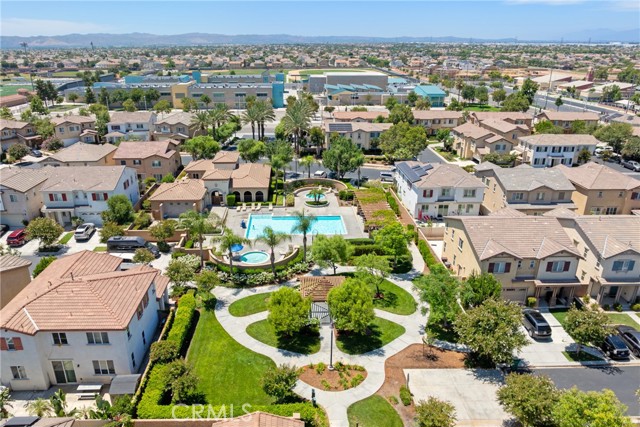 12957 Luna Street, Eastvale CA: https://media.crmls.org/medias/a6ee4537-b481-4ddf-859b-7782d004c406.jpg