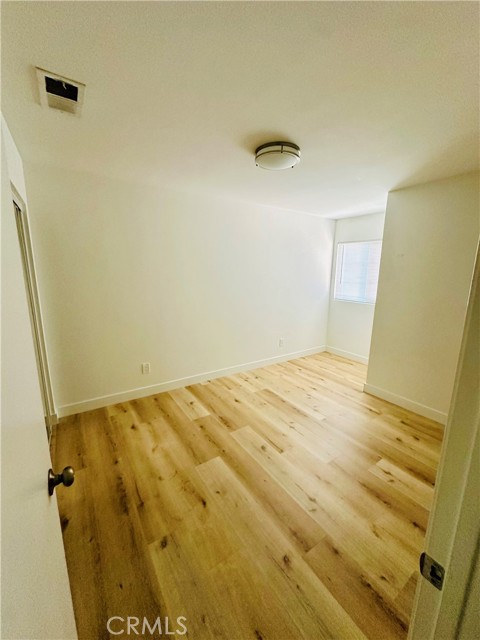 Detail Gallery Image 6 of 22 For 2380 Benidorm Cir, Corona,  CA 92879 - 2 Beds | 2 Baths