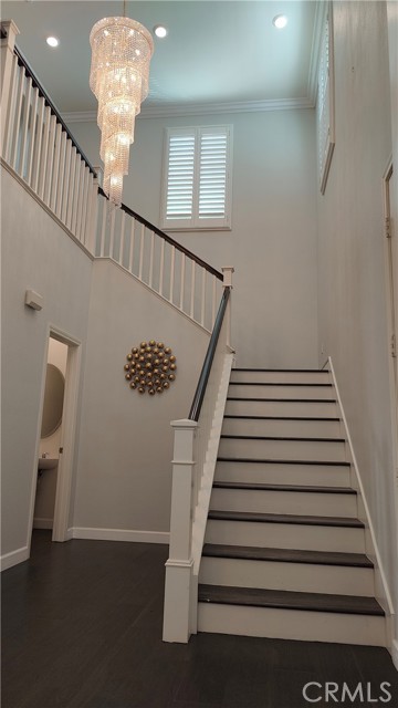 6956 Dublin Drive, Chino CA: https://media.crmls.org/medias/a6ef5485-4df3-482f-9ac3-1ef4f5135506.jpg