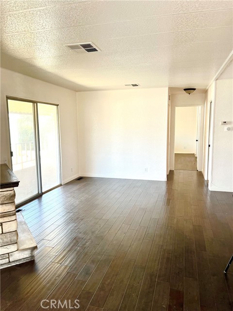 Detail Gallery Image 14 of 19 For 4000 Pierce St #169,  Riverside,  CA 92505 - 2 Beds | 2 Baths