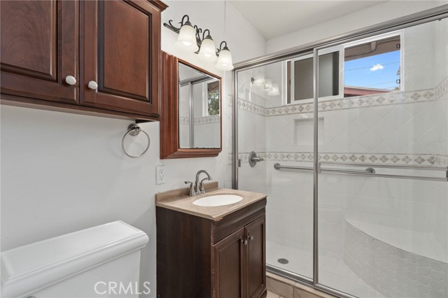 2705 182nd Place, Redondo Beach, California 90278, 2 Bedrooms Bedrooms, ,2 BathroomsBathrooms,Residential,Sold,182nd,CV21196402