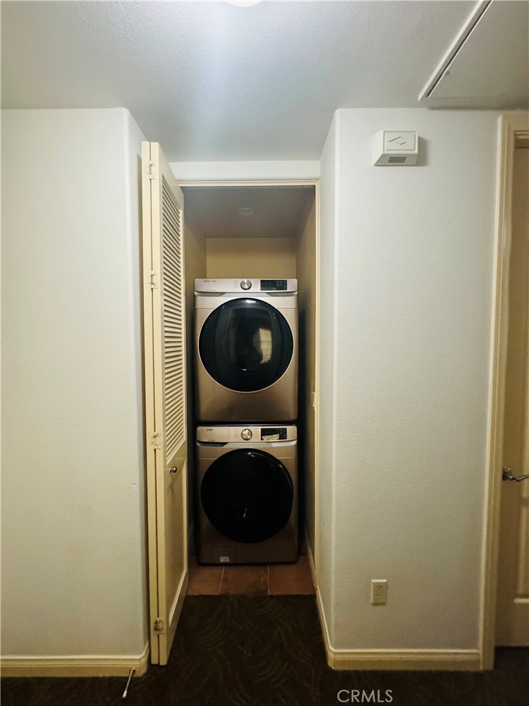 https://media.crmls.org/medias/a6f0a8b3-9495-466e-a825-e3676d346c8c.jpg?preset=X-Large