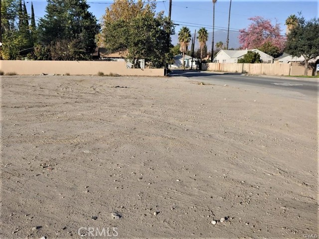 1344 N H Street, San Bernardino, California 92405, ,Land,For Sale,1344 N H Street,CRHD23104146