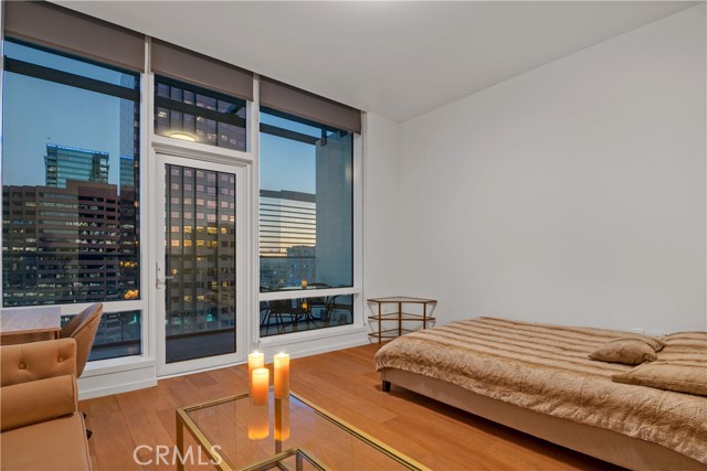 Detail Gallery Image 3 of 18 For 877 Francisco St #1921,  Los Angeles,  CA 90017 - 0 Beds | 1 Baths