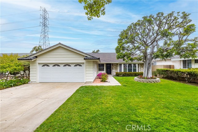 Detail Gallery Image 3 of 52 For 1509 W Laster Ave, Anaheim,  CA 92802 - 4 Beds | 2/1 Baths