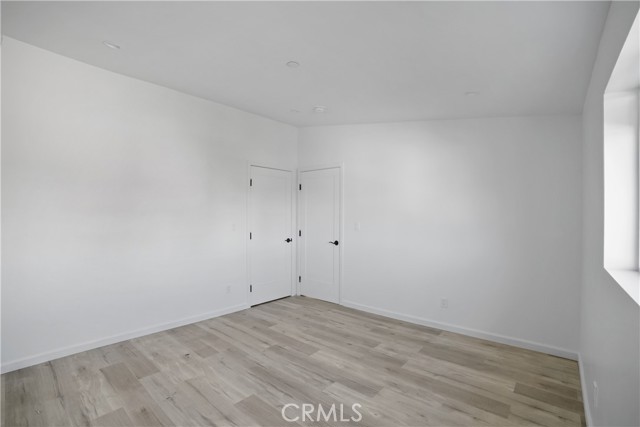 Detail Gallery Image 9 of 11 For 20536 Enadia Way, Winnetka,  CA 91306 - 3 Beds | 2 Baths