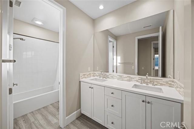 Detail Gallery Image 31 of 40 For 141 Donati, Irvine,  CA 92602 - 4 Beds | 3 Baths