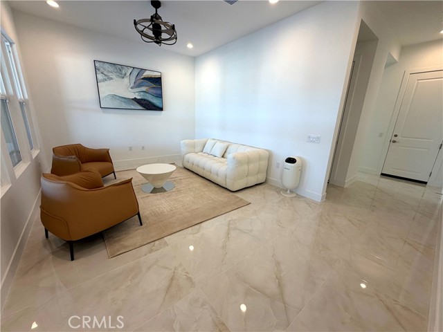 Detail Gallery Image 13 of 34 For 24217 N Corte Profundo, Valencia,  CA 91354 - 5 Beds | 5/1 Baths